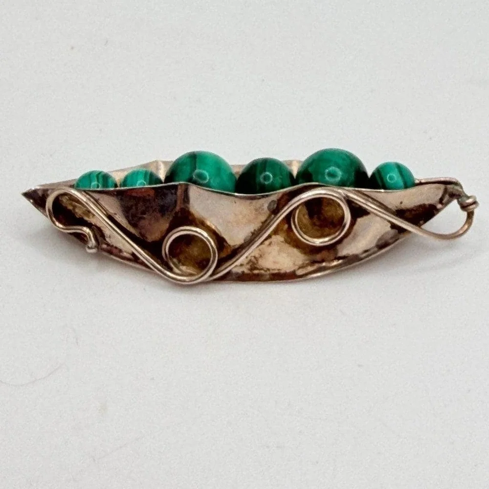 Sterling Silver Malachite Brooch Pea in the Pod 2.5